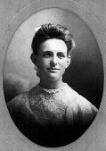 [ Mary Caroline Findley, age 17, 1904 ]